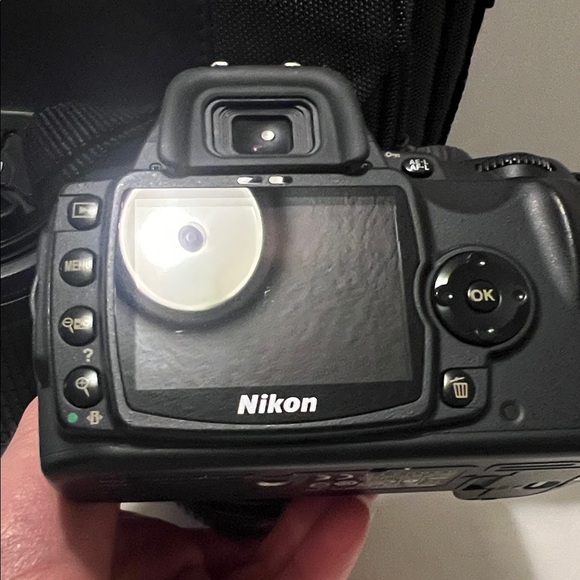 Nikon Black DSLR Camera with Dual Lens Set - Picture 6 of 11